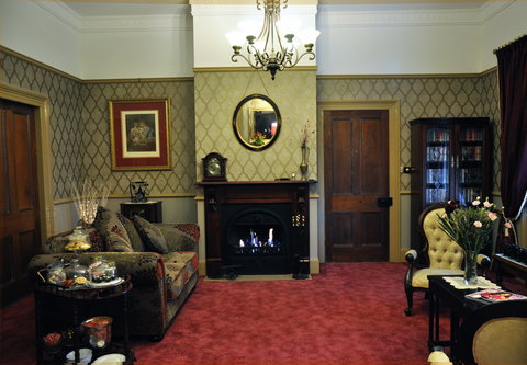 Bli Bli House Luxury Accommodation - Accommodation NSW 1