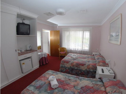 Blue & White Lodge - Accommodation NSW 3