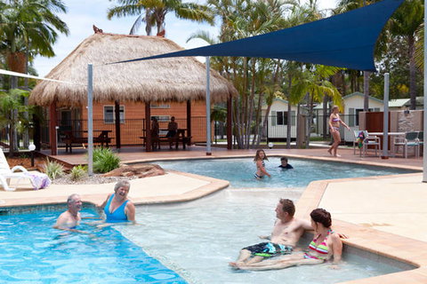Blue Dolphin Holiday Resort - Accommodation NSW 2