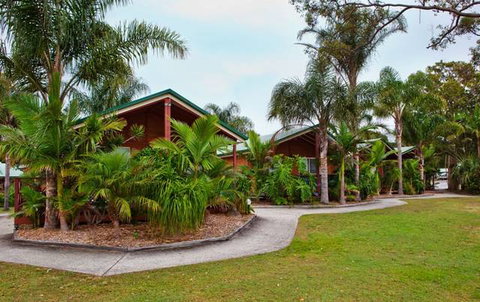 Blue Dolphin Holiday Resort - Accommodation NSW 5