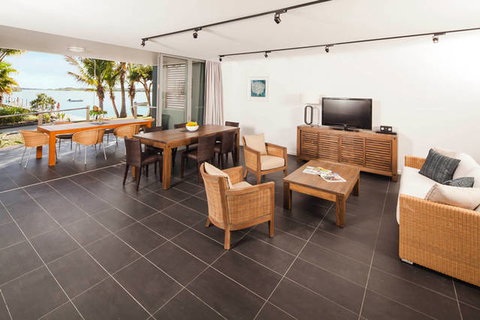 Blue Dolphin Holiday Resort - Accommodation NSW 9