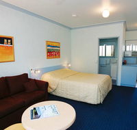 Blueys by the Beach Motel - Accommodation NSW