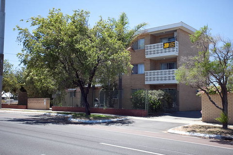 Brownelea Holiday Apartments Perth - Accommodation NSW 4