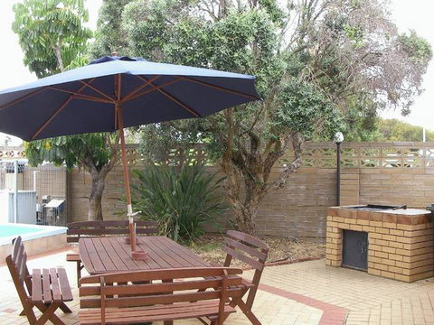 Brownelea Holiday Apartments Perth - Accommodation NSW 7