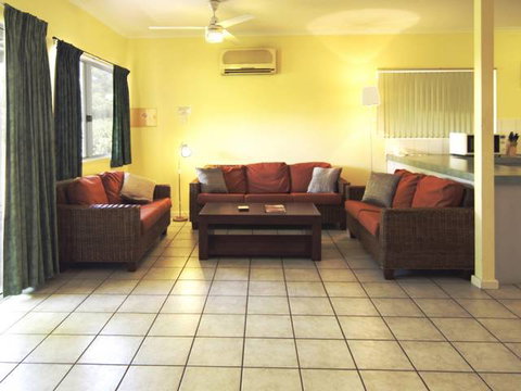 Cable Beachside Villas - Accommodation NSW 2