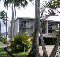 Cairns Holiday Lodge - Accommodation NSW