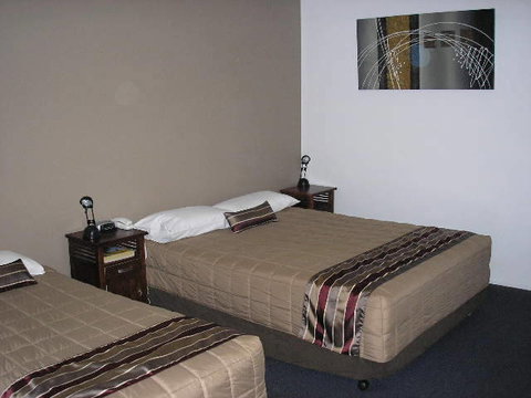 Centre Point Motor Inn - Accommodation NSW 0
