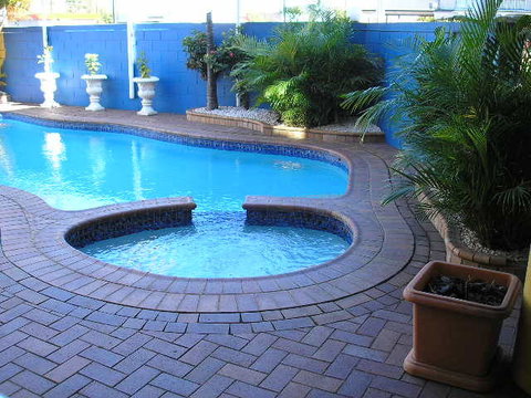 Centre Point Motor Inn - Accommodation NSW 2