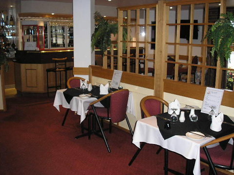 Centre Point Motor Inn - Accommodation NSW 3