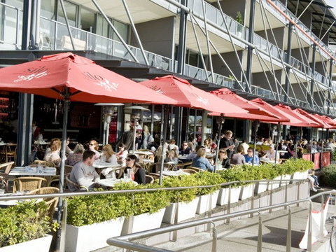 Chifley Apartments Newcastle - Accommodation NSW 3