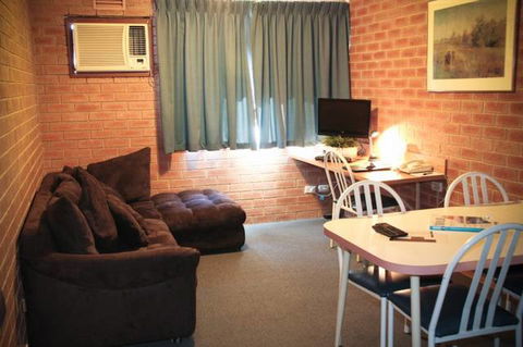 City Stay Apartment Hotel - Accommodation NSW 7