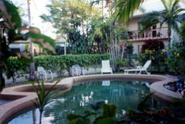 Coral Reef Holiday Apartments - Accommodation NSW 0