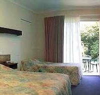 Corlette Palms Motor Inn - Accommodation NSW