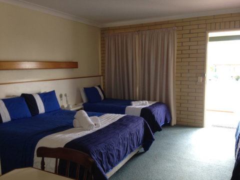 Country Rose Motel - Accommodation NSW 0