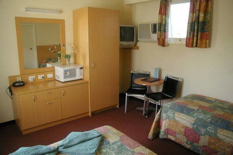 Cowra Motor Inn - Accommodation NSW 2