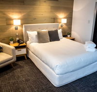 Crown Hotel - Accommodation NSW