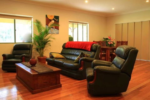 Ashdon Bed & Breakfast - Accommodation NSW 8