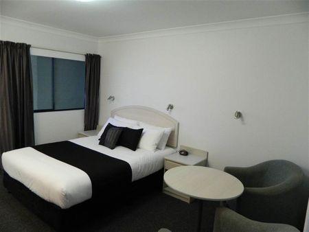 Alabaster Motor Inn - Accommodation NSW 1