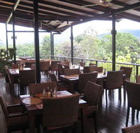 Highlander Tavern Restaurant  Bar - Accommodation NSW