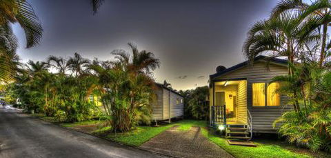 Alex Beach Cabins & Tourist Park - Accommodation NSW 2