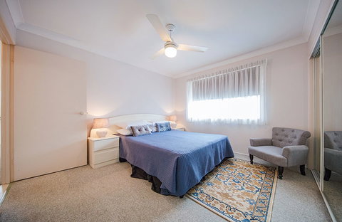 Red Star Hotel Palm Beach - Accommodation NSW 11