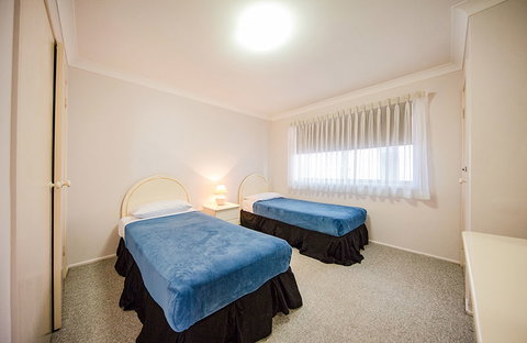 Red Star Hotel Palm Beach - Accommodation NSW 5
