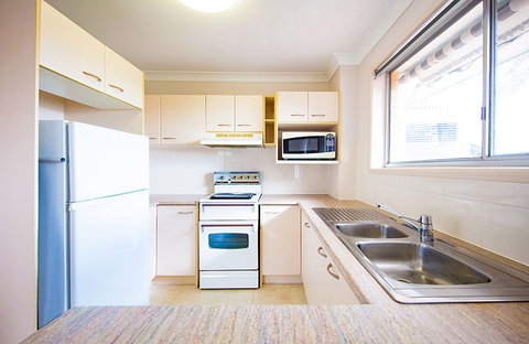 Red Star Hotel Palm Beach - Accommodation NSW 8