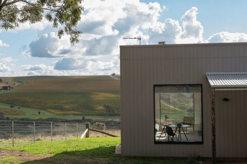 Dragon Fly Cottages - Accommodation NSW 0