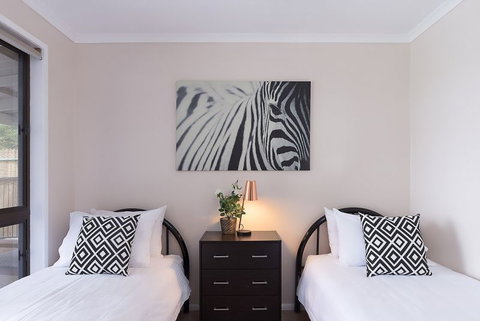 Jacaranda Cottages - Accommodation NSW 11