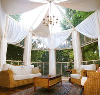 Lavender Manor and Majestic - Accommodation NSW