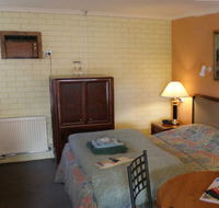Estelle Kramer Motor Inn - Accommodation NSW