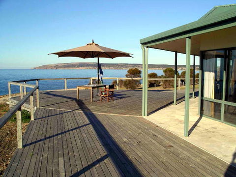 Fairfield House - Accommodation NSW 0