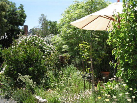 Fitzgeralds On Lyttleton - Accommodation NSW 3