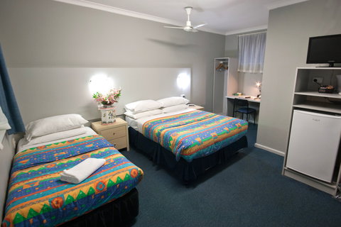 Flinders Motel - Accommodation NSW 3
