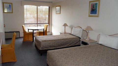 Garden City Motor Inn - Accommodation NSW 2