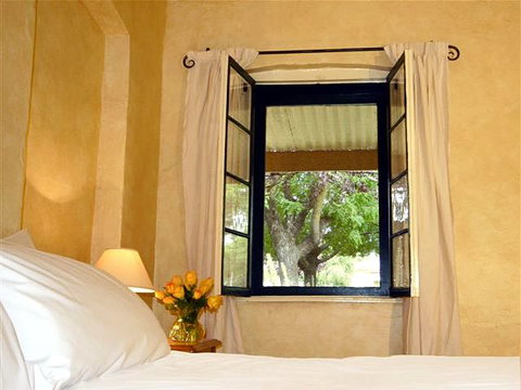 Goat Square Cottages - Accommodation NSW 2