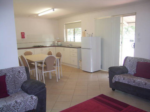 Golden Chain Margaret River Country Cottages - Accommodation NSW 0