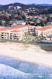 Golden Riviera Beach Resort - Accommodation NSW 4