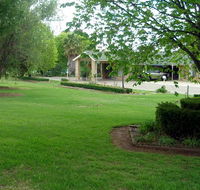 Golfview Motor Inn - Accommodation NSW