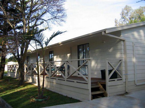 Highway 1 Caravan & Tourist Park - Accommodation NSW 1
