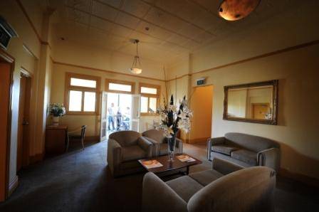 Hotel Victoria - Accommodation NSW 0