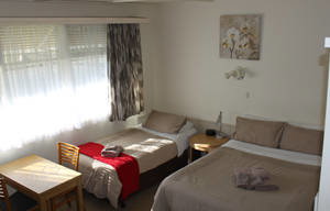 Kaniva Midway Motel - Accommodation NSW 5