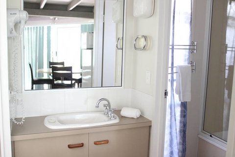 Kelly's Beach Resort - Accommodation NSW 4