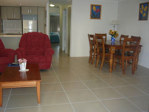 Key Largo Apartments - Accommodation NSW 2