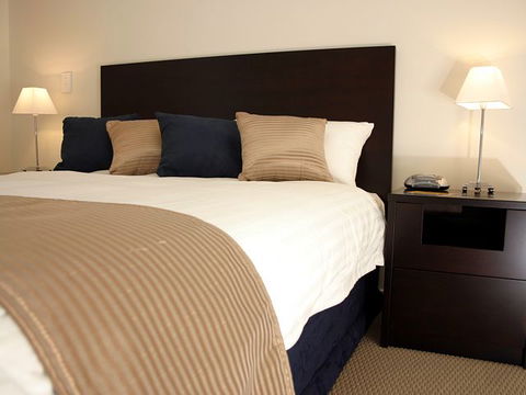 Macquarie Waters Boutique Apartment Hotel - Accommodation NSW 0