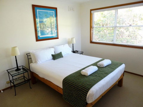 Noosa Entrance Waterfront Resort - Accommodation NSW 2