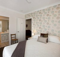 Mt Coolum Retreat 'A Bed  Breakfast' - Accommodation NSW