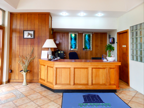 New England Motor Inn - Accommodation NSW 3