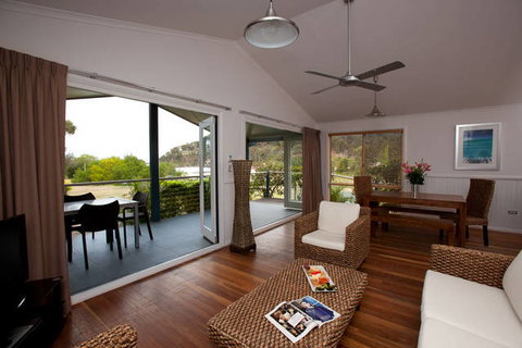 NRMA Ocean Beach Holiday Park - Accommodation NSW 2
