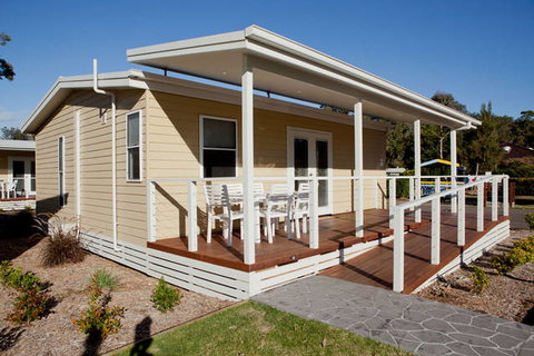 NRMA Ocean Beach Holiday Park - Accommodation NSW 3